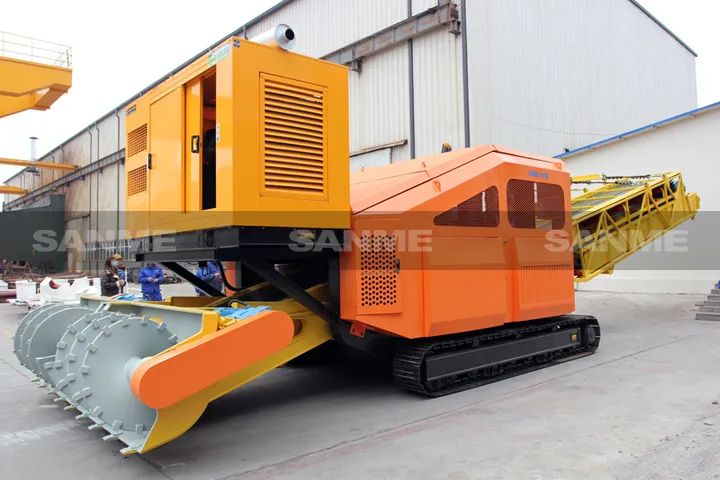 顛覆傳統(tǒng)裝車方式，山美履帶式取料機(jī)助您實(shí)現(xiàn)降本增效、節(jié)能減排！