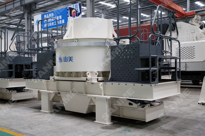 把粗砂加工成中、細(xì)沙用哪種機(jī)器？