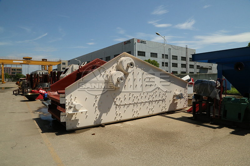 振動篩入料時(shí)物料投放要注意什么？