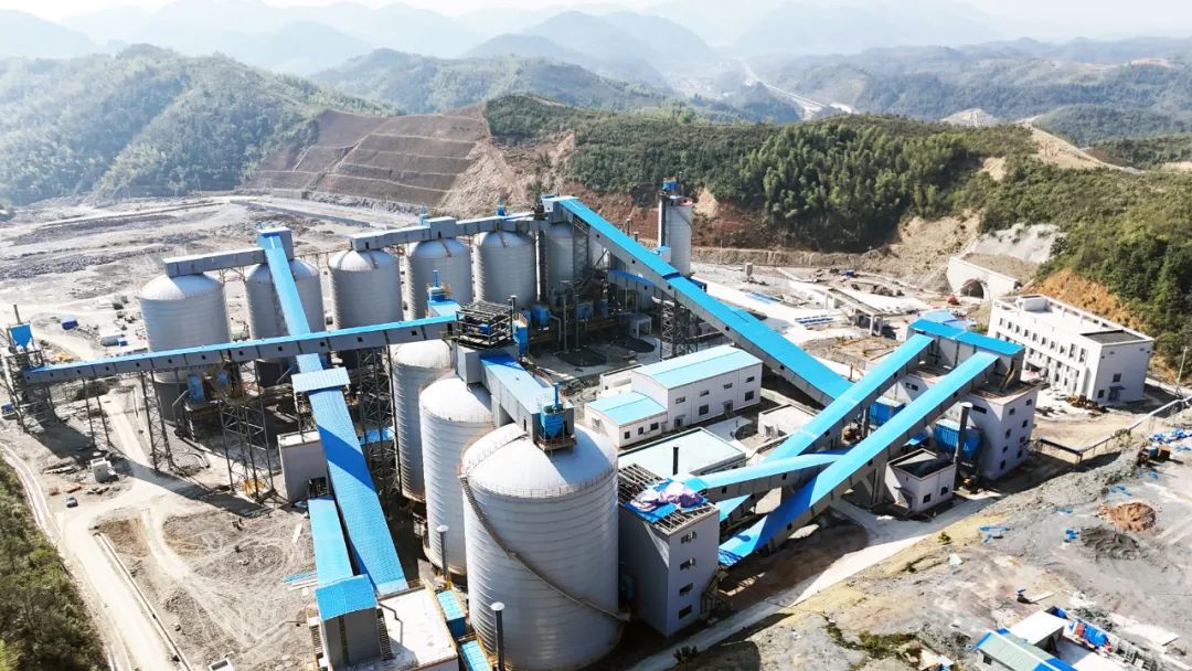 上海推動(dòng)垃圾分類系統(tǒng)化、精細(xì)化，從理念倡導(dǎo)到全民行動(dòng)